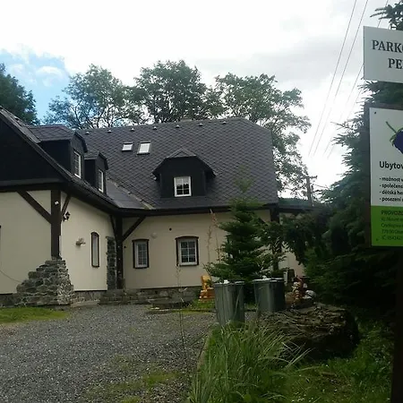 Guest house Ostruznik *