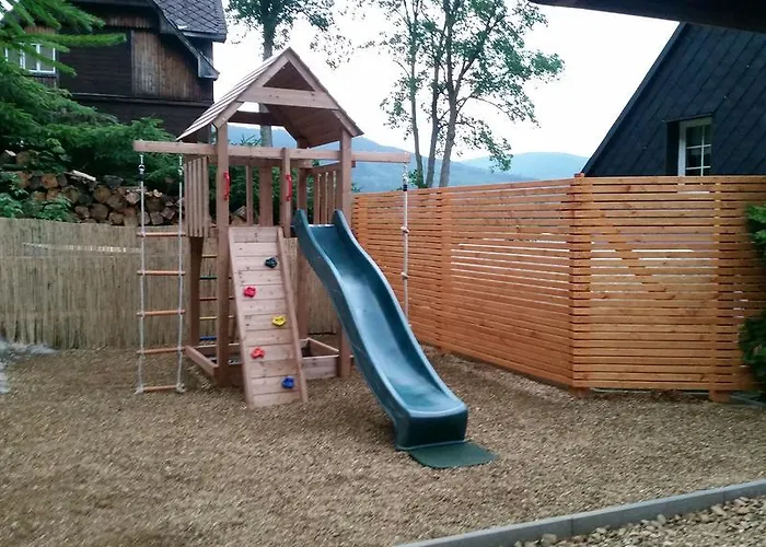 Ostruznik 3* Ostružná